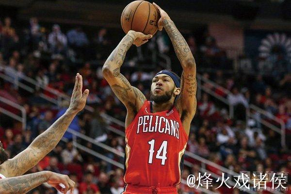 英格拉姆上半场投篮9中5,三分4中3得到18分2篮板 英格拉姆上半场投篮9中5,三分4中3得到18分2篮板